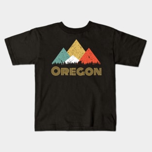 Secret Sasquatch - Retro Oregon Hiding Bigfoot Design Kids T-Shirt